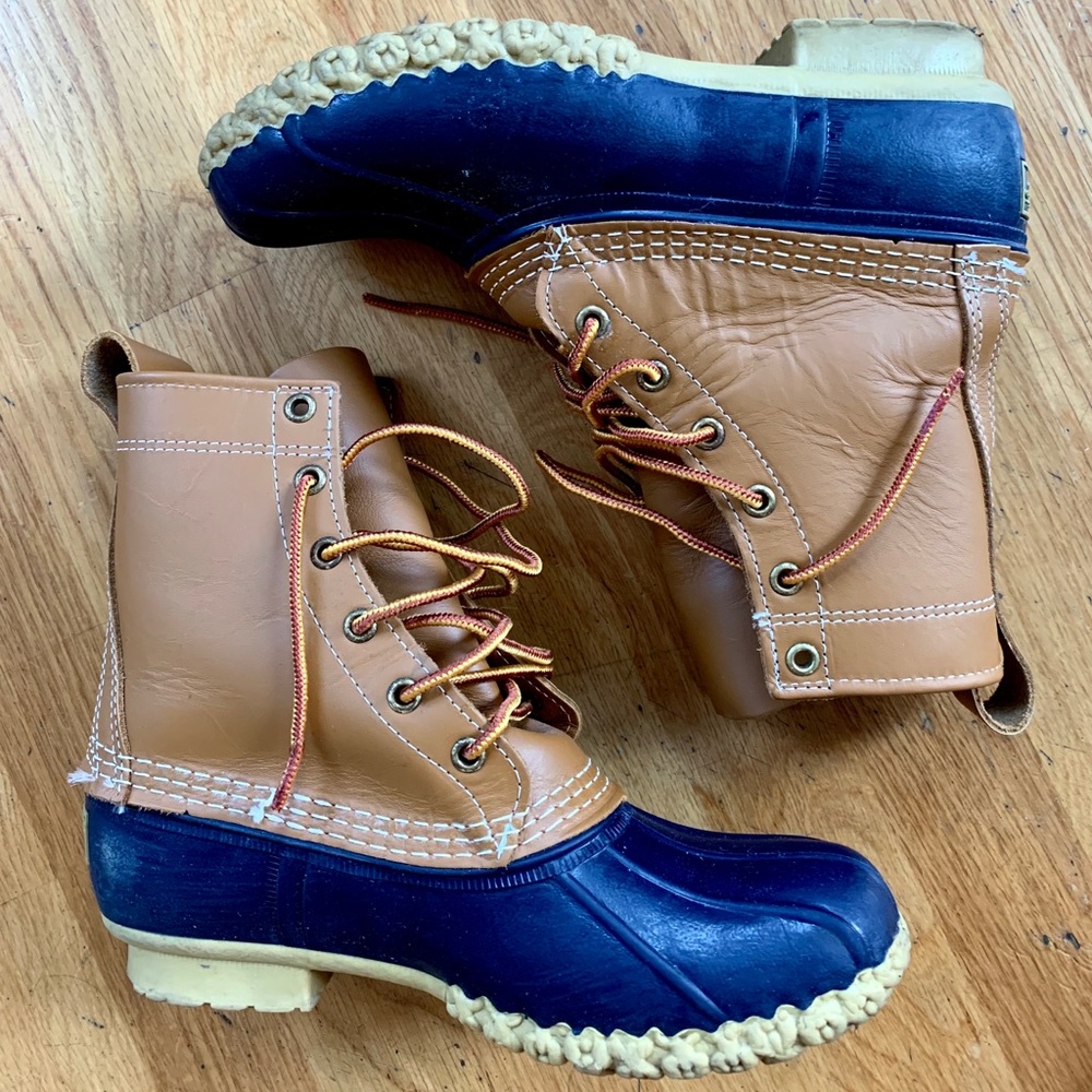 L.L. Bean Boots - like new, LIFETIME WARRANTY
